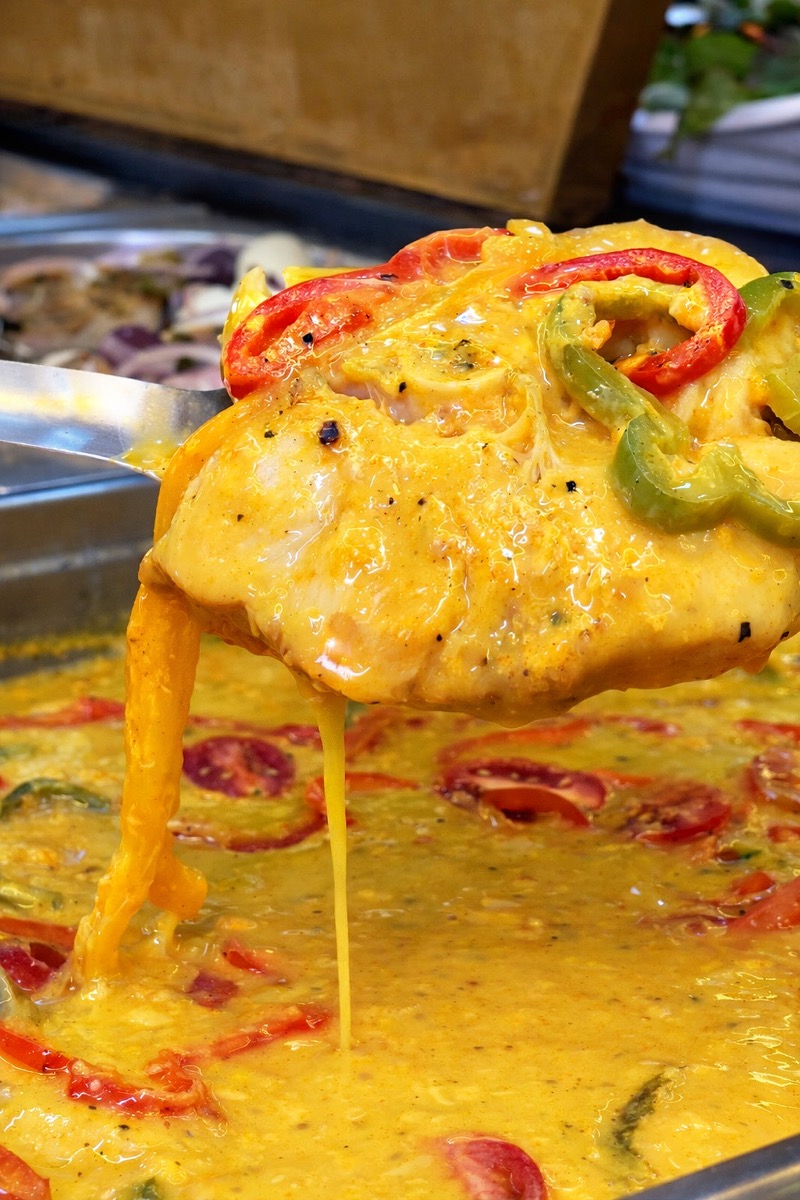 Moqueca de peixe servida no rodízio da Churrascaria Boi Dourado